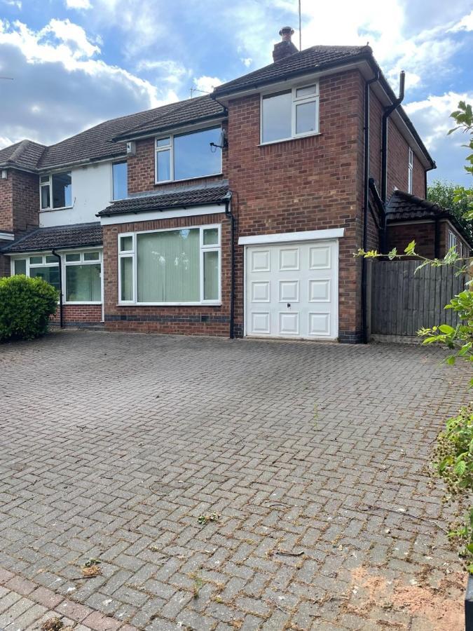 5 Bed House, 32 Tutbury Avenue, Cannon Park, Coventry, Cv4 7Bj Villa Екстериор снимка