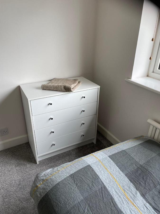 5 Bed House, 32 Tutbury Avenue, Cannon Park, Coventry, Cv4 7Bj Villa Екстериор снимка