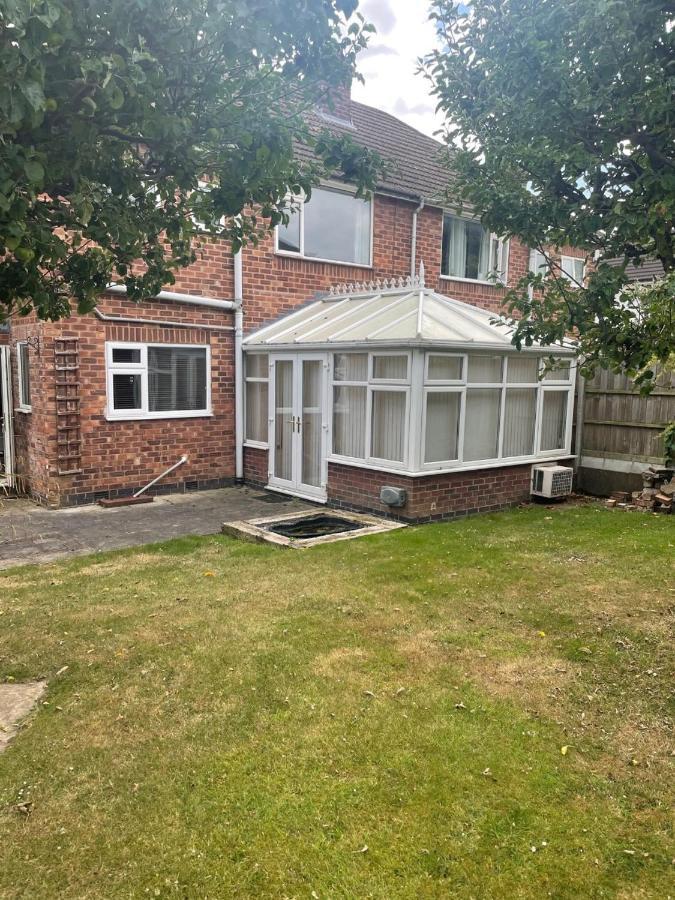 5 Bed House, 32 Tutbury Avenue, Cannon Park, Coventry, Cv4 7Bj Villa Екстериор снимка
