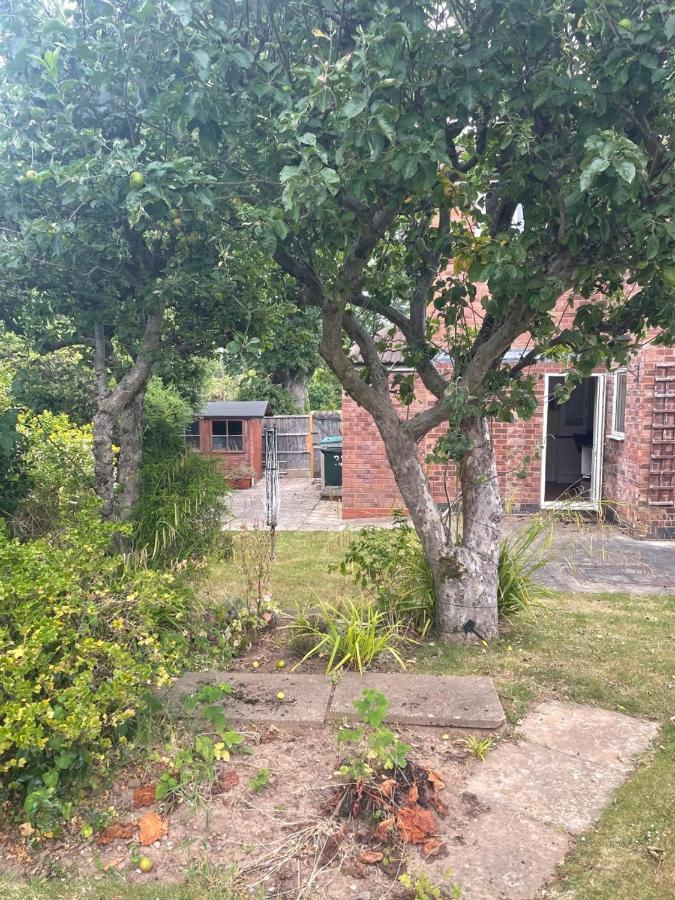 5 Bed House, 32 Tutbury Avenue, Cannon Park, Coventry, Cv4 7Bj Villa Екстериор снимка